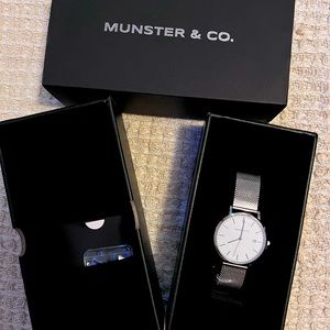 NWT Munster & Co watch